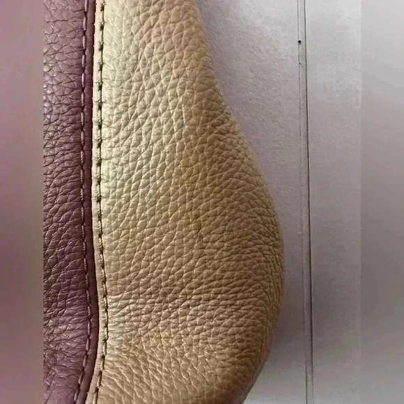 2018 Coach Lexi F31992 Spacious Shoulder Purse Pink/Lavender, Tan & Gray EUC - Picture 12 of 12